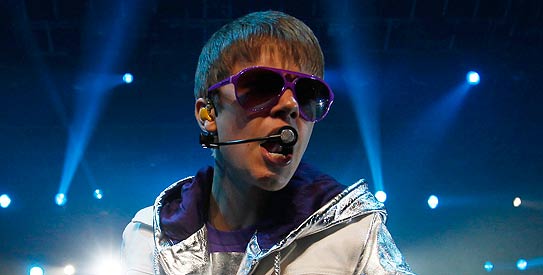 Webby-Justin-Beiber-Reut-543
