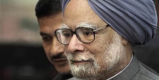 manmohan-singh-AP543