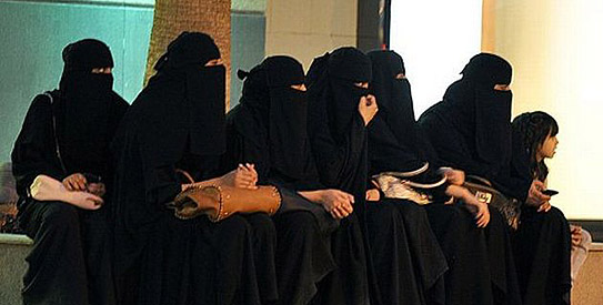 saudia-woman-543