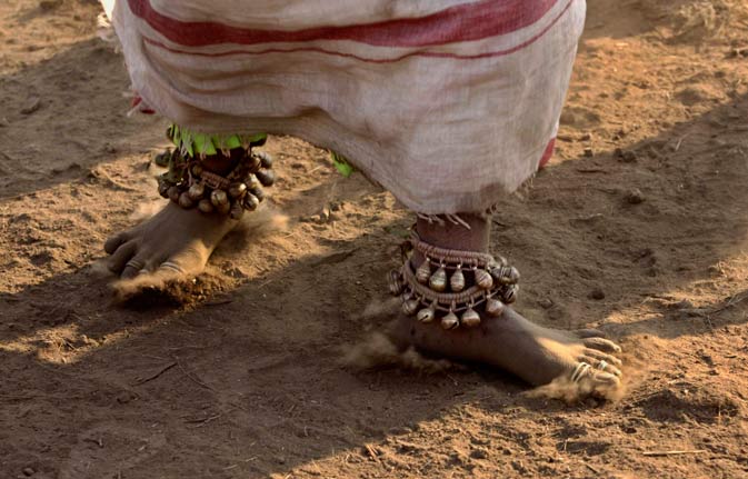 An Indian Dongaria Kondh tribal girl dances during the annual festival of Niyam Raja in Lanjigarh at the sacred Niyamgiri Hill, about 400 kilometers (249 miles) from the eastern Indian city of Bhubaneswar, Orissa, India. ?AP Photo