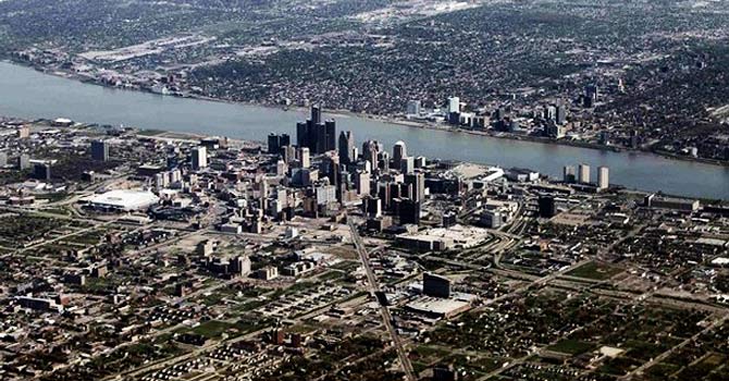 detroit-aerial-view-670