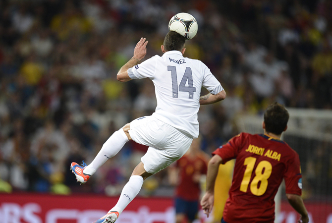 French midfielder Jeremy Menez heads the ball during the Euro 2012 football championships. ? Photo by AFP