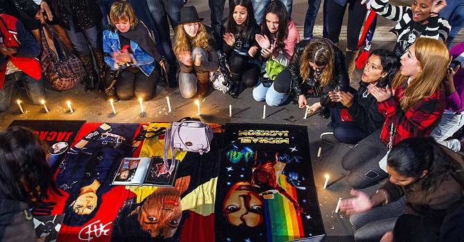 Michael-jackson-3rd-death-anniversary-670