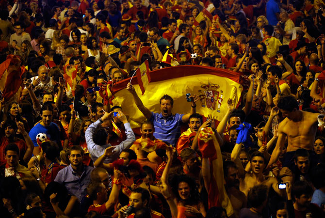 Spain's soccer fans celebrate Spain's victory over Italy at the end of the Euro 2012 final. ? Photo by Reuters