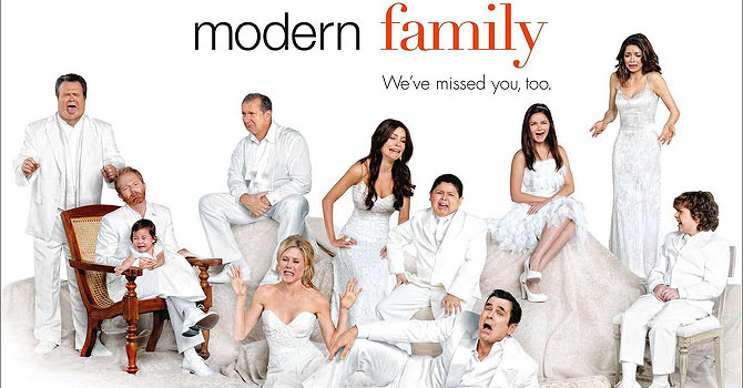 moderm-family-poster-670