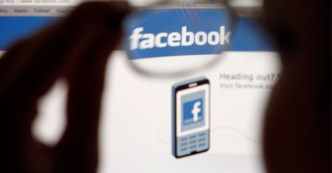 facebook_mobileReut_670