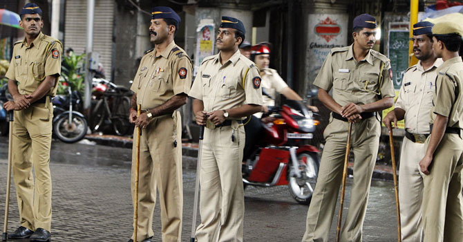 indipoliceAFP-670 indipoliceAFP-670