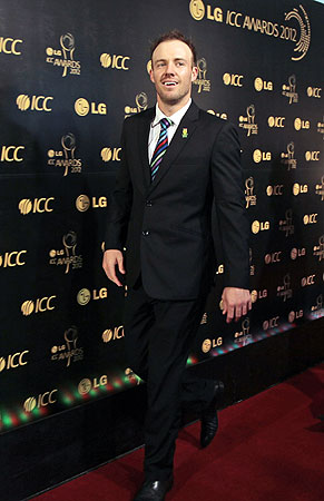South African cricket captain AB De Villiers arrives for the ICC Awards 2012. -Photo by AP