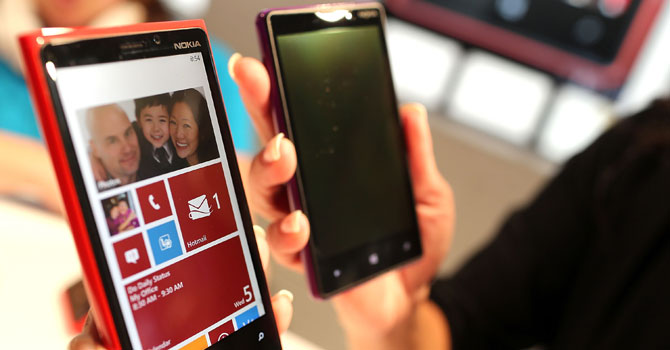 nokia_lumia_AFP_670