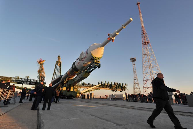 The Soyuz TMA-06M spaceship is mounted on a launch pad at the Russian leased Kazakh Baikonur cosmodrome. The launch of the next ISS crew including US astronaut Kevin Ford, Russian cosmonauts, Oleg Novitskiy and Evgeny Tarelkin is scheduled on October 23. ?AFP Photo