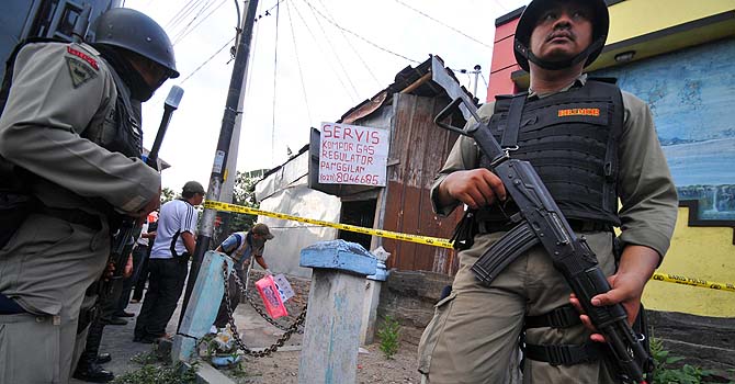 INDONESIA-US-ATTACKS-ARREST