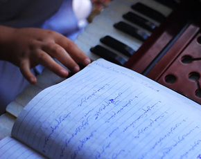 Fareedon 's expert fingers seem to flow over the keyboard. -Photo by Nadir Siddqui/Dawn.com