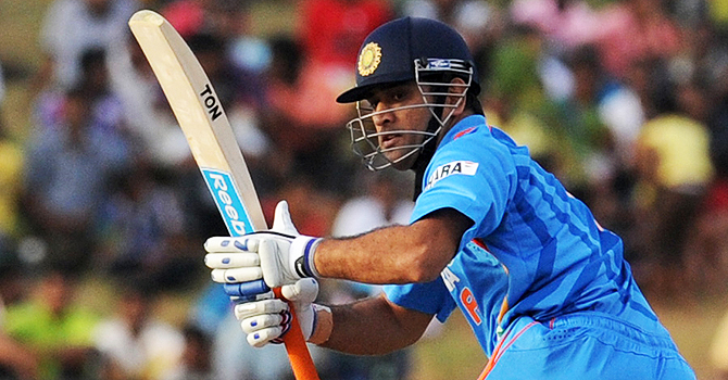 pakistan india chennai, junaid khan, nasir jamshed, mohammad irfan, dhoni pakistan, dhoni chennai, pakistan india live, pakistan india coverage, pakistan india video, pakistan india odi series, pakistan india 1st odi, chennai, virat kohli