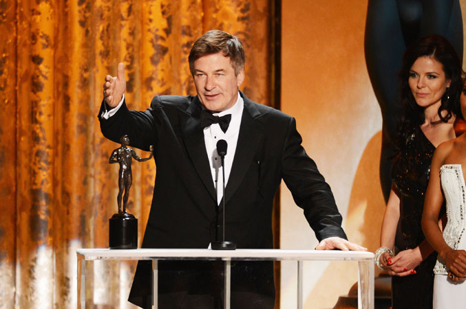 Actor Alec Baldwin accepts the award for ?Outstanding Performance by a Male Actor in a Comedy Series? for '30 Rock'. ?Photo by Reuters