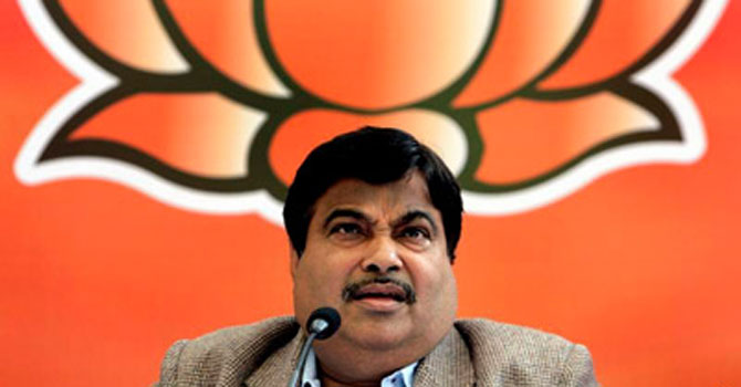 Nitin-Gadkari-AP-670
