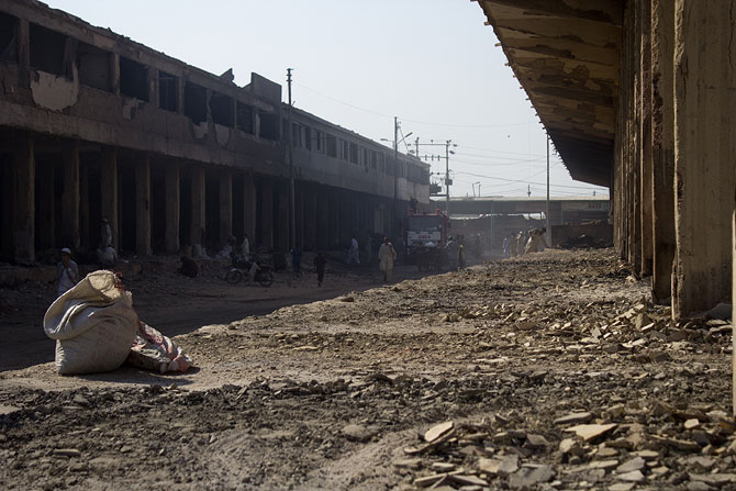 The vegetable sellers said before anyone could react the fire swept across the entire market.