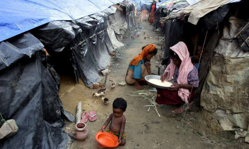 Photo shows a family of Rohingya refugees in Bangladesh.&mdash;Photo: UNHCR