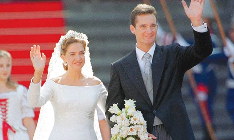 Spanish King S Brother In Law Olympic Glory To Royal Shame Spain S Princess Cristina And Her Husband Inaki Urdangarin On Their Wedding Day In 1997