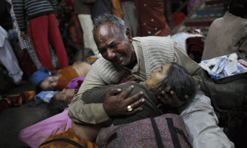 Stampede near Indian temple kills 115 people - World ...