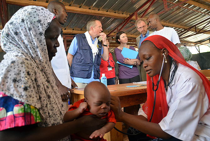 The European Union on April 20, 2013 vowed more help for the Sahel countries face food crisis, as around 10 million people from nine West and Central African countries are threatened by famine this year.—Photo by AFP