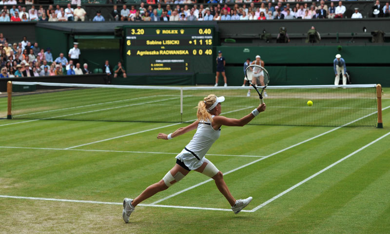 Fourth seeded Radwanska fought back to ensure the match goes to a decider