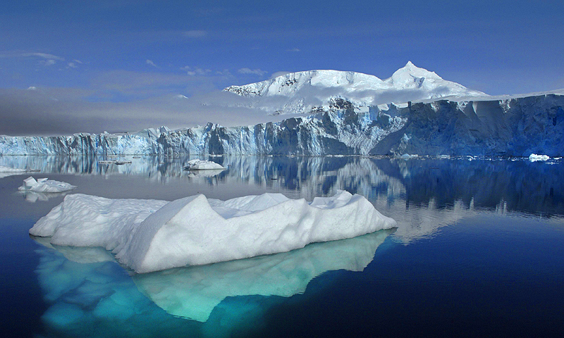 The Sheldon Glacier with Mount Barre in the background, is seen from Ryder Bay near Rothera Research Station, Adelaide Island, Antarctica, in this NASA/British Antarctic Survey handout photo. Sea levels could rise by 2.3 metres for each degree Celsius that global temperatures increase and they will remain high for centuries to come, according to a new study by Potsdam Institute for Climate Impact Research.—Photo by Reuters