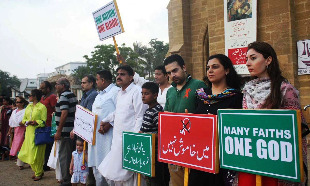 Sharmeela Farooqi along with workers of a local NGO stage a demonstration outside St. Patrick’s Cathedral, to express solidarity with the victims of the twin blasts in a church in Peshawar. – Online photo