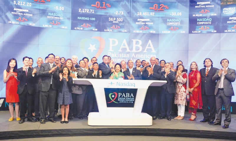 Ambassador Maleeha Lodhi rang Nasdaq’s closing bell as part of Pakistan’s independence celebrations along with members of the Pakistan-American Business Association which organised the event in New York on Aug 25.