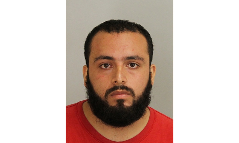 Ahmad Khan Rahami is in custody as a suspect in the weekend bombings in New York and New Jersey. ─ AP