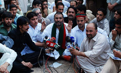 Sound bytes: &lsquo;I have 30 MPAs, will organise an Aam Aadmi Party&rsquo;