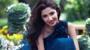 Did you know? Mahira Khan has a mystery role in comedy flick Actor In Law