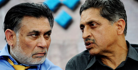 Former hockey players Shahnaz Shaikh (L) and Samiullah (R) have mounted pressure on the PHF chief. —AFP/File Photo Former hockey players Shahnaz Shaikh (L) and Samiullah (R) have mounted pressure on the PHF chief. —AFP/File Photo