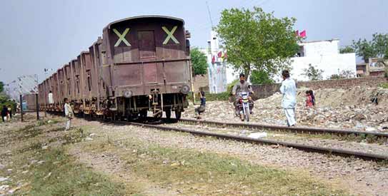train-543