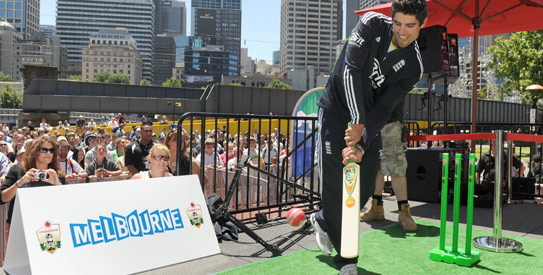 cook-afp543 Ashes, the Ashes, The Ashes, Ricky Ponting, Andrew Strauss, MCG, england in australia