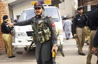 Four injured in roadside blast in Peshawar