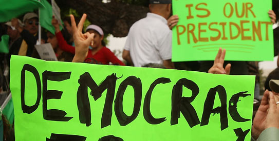 democracy-afp-543