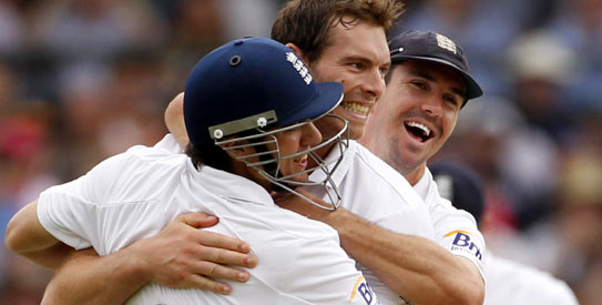 England players Chris Tremlett, Alastair Cook and Kevin Pietersen celebrate the first Australian wicket of Phillip Hughes. —Reuters Photo