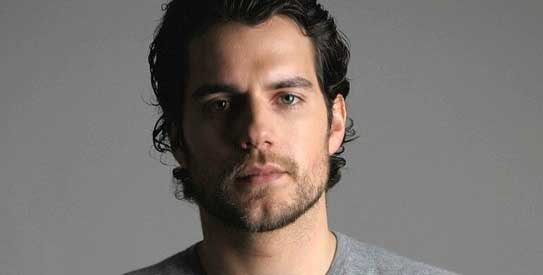 henry-cavill-ap-543