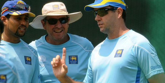 Stuart Law (right) was an assistant (batting) coach during the reign of Trevor Bayliss. —Photo by AFP
