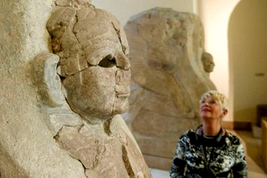 sphinx-turkey-germany-AFP-543