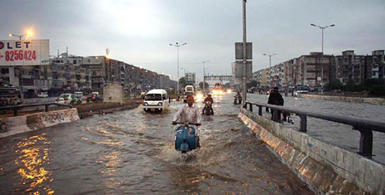 karachi-rain-543