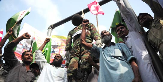 Rangers_protest_Hanged_AFP_a_543x275