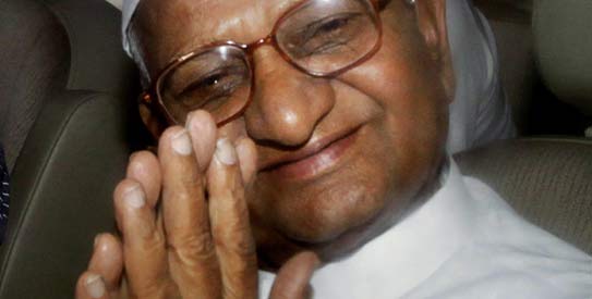 annahazare1-ap543