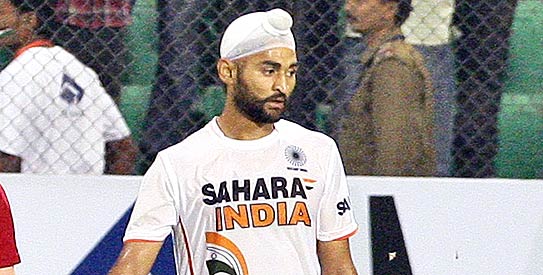 sandeep singh, sardar singh, hockey, india hockey, hockey india