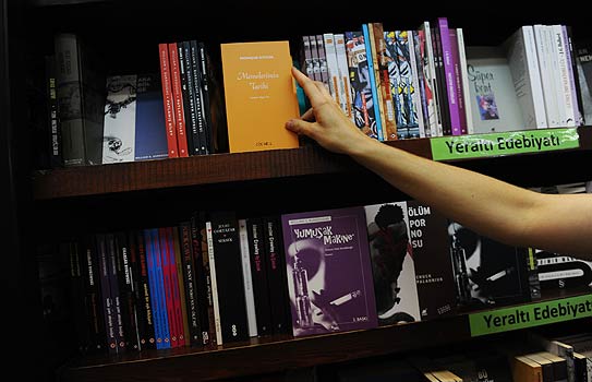 turkish-books-censorship-AFP-543