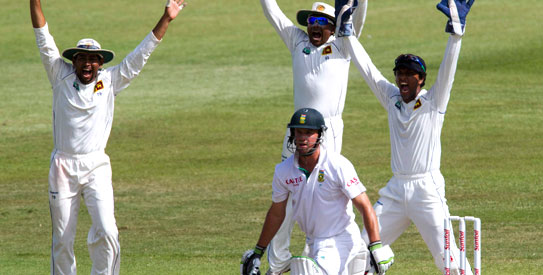 AB De Villiers atoned for a reckless shot which cost him his wicket in the first innings with a solid 69 —Reuters Photo