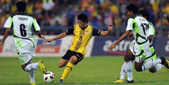 Pakistan lost to Malaysia in the first round of Olympic qualifiers. —AFP Photo Pakistan lost to Malaysia in the first round of Olympic qualifiers. —AFP Photo