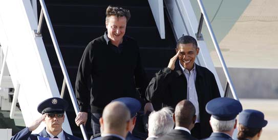 U.S. President Obama and Britain's Prime Minister Cameron arrive at Wright-Paterson Air Force Base in Ohio