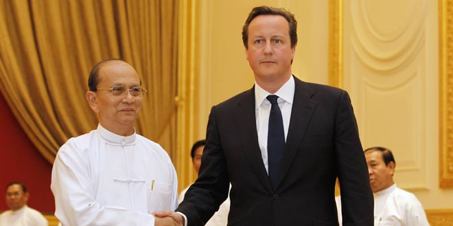 British PM meets Myanmar leader on historic visit