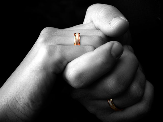 Arabs question centuries-old tradition of cousin marriages